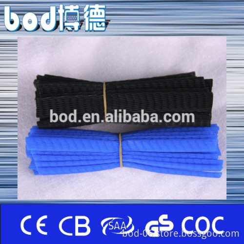 short and small black plastic mesh